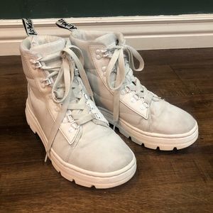 Dr. Martens White Platform Canvas Combat Boots Lace Up Womens Size 8